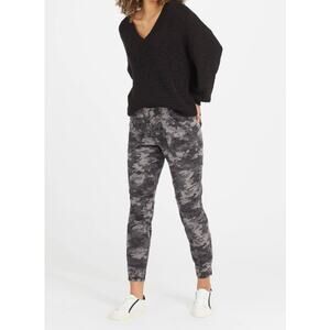 Spanx Stretch Twill Jogger Womens Size Medium Camo Pants Blackwash Utility